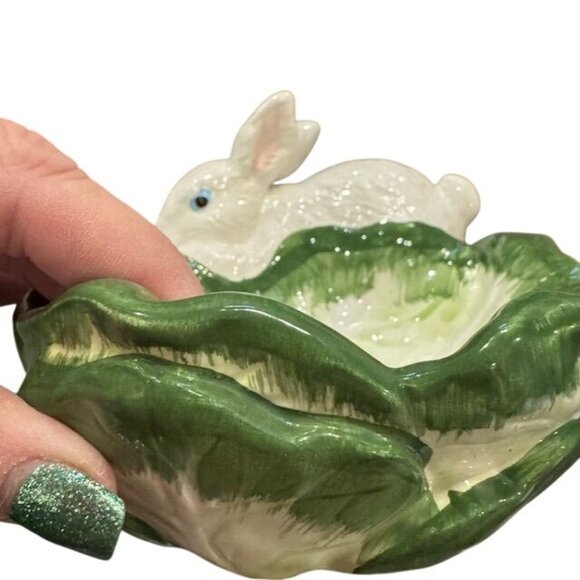 Vintage Ceramic Rabbit & Cabbage Bowl Hand-Painted Decorative Dish Green & White - Picture 2 of 7